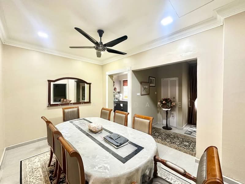 Semi-Detached House for Sale in Saujana Impian (Kajang) - Ashraff Daniel - PropertyGuru.com.my