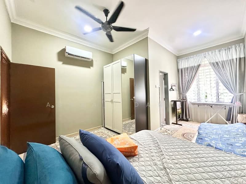 Semi-Detached House for Sale in Saujana Impian (Kajang) - Ashraff Daniel - PropertyGuru.com.my