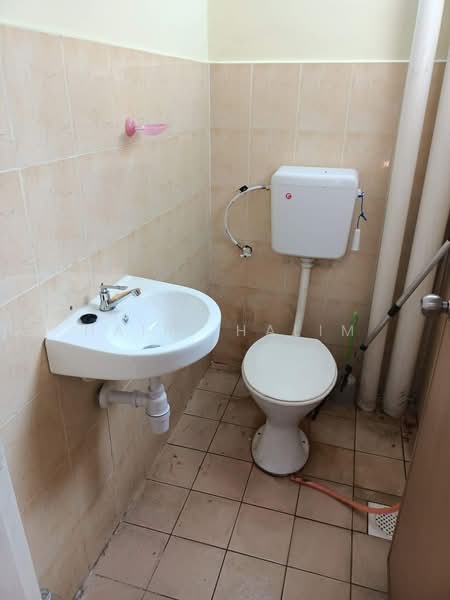 Pangsapuri untuk Dijual di Pangsapuri Seri Saujana - Hairi Halim - PropertyGuru.com.my