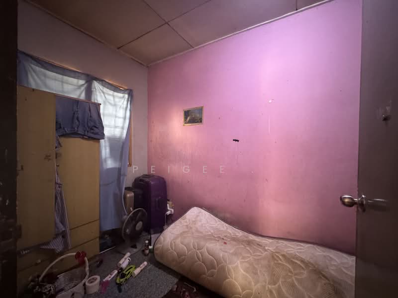 Pangsapuri untuk Dijual di Apartment Idaman - PeiGee . - Bedroom - PropertyGuru.com.my