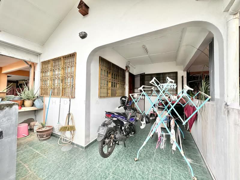 For Sale - Taman Selayang Utama