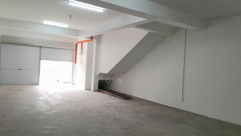 Kedai untuk Disewa di Bandar Tasik Kesuma (Beranang) - Chong . - Interior - PropertyGuru.com.my