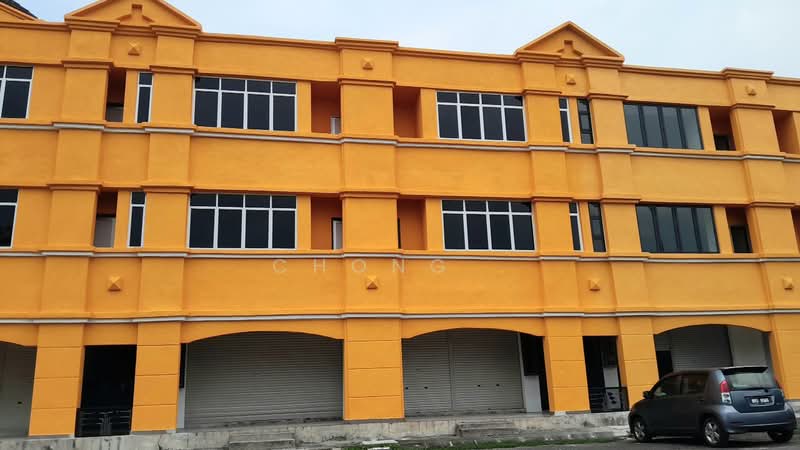 Kedai untuk Disewa di Bandar Tasik Kesuma (Beranang) - Chong . - Exterior - PropertyGuru.com.my