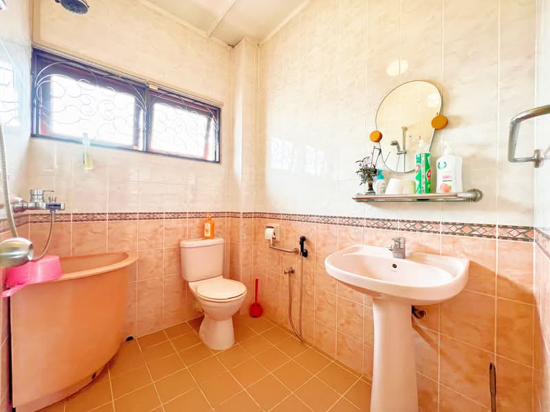 Bungalow for Sale in Taman Tun Dr Ismail (Kuala Lumpur) - Jessi Kew - Bathroom - PropertyGuru.com.my