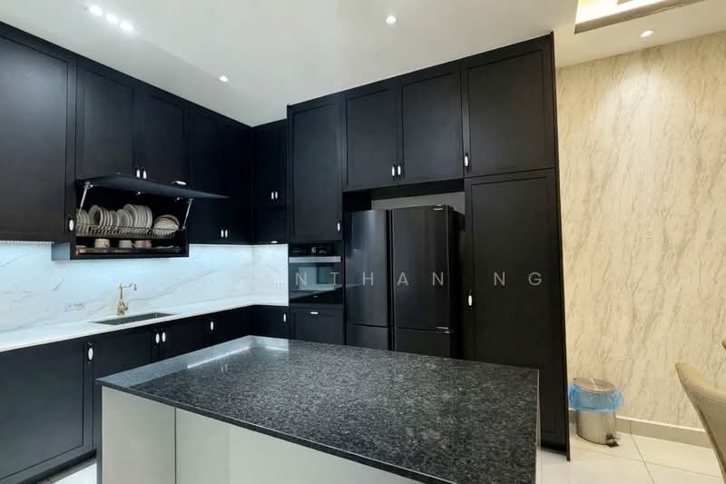 2-storey Terraced House for Sale in Austin (Johor Bahru) - Javenthan Ng - Kitchen - PropertyGuru.com.my