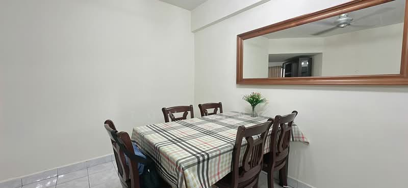 Condominium for Rent at Kelana D'Putera - Tom Ting - Dining Room - PropertyGuru.com.my