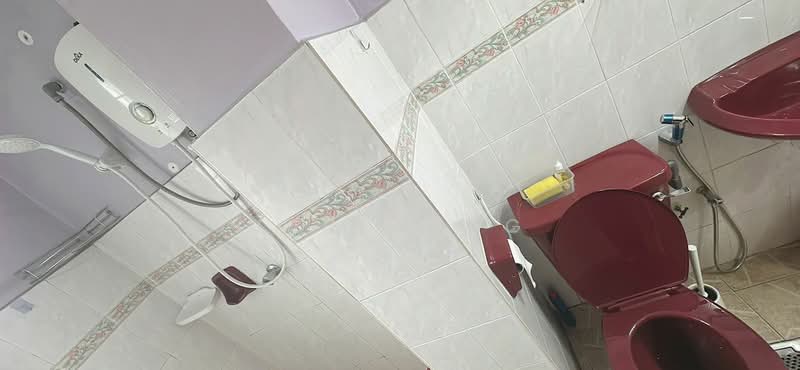 Condominium for Rent at Kelana D'Putera - Tom Ting - Bathroom - PropertyGuru.com.my