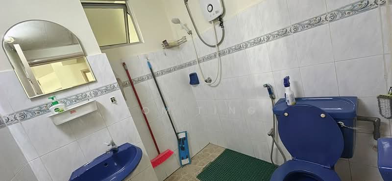 Condominium for Rent at Kelana D'Putera - Tom Ting - Bathroom - PropertyGuru.com.my