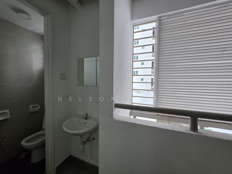 Condominium for Sale at The Regina - Nelson Chee - Bathroom - PropertyGuru.com.my
