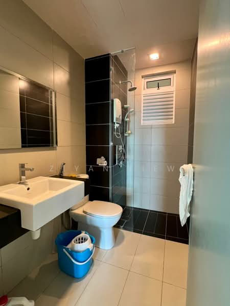 Service Residence for Sale at Tropez Residences - Ziyan Liew - Bathroom - PropertyGuru.com.my