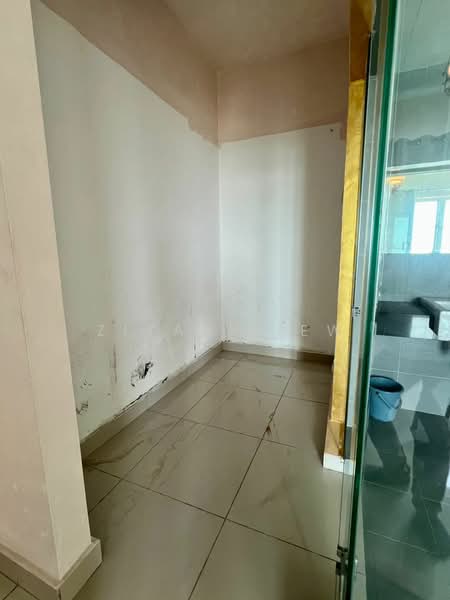 Service Residence for Sale at Tropez Residences - Ziyan Liew - Interior - PropertyGuru.com.my