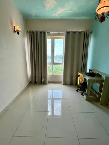 Service Residence for Sale at Tropez Residences - Ziyan Liew - Study - PropertyGuru.com.my