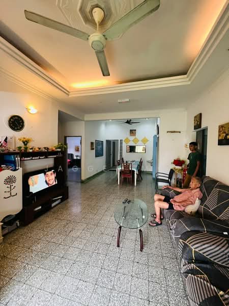 Bungalow for Sale in Seksyen 6 (Petaling Jaya) - Jagger Moo - Living Room - PropertyGuru.com.my