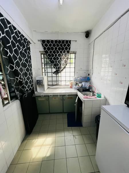 Bungalow for Sale in Seksyen 6 (Petaling Jaya) - Jagger Moo - Kitchen - PropertyGuru.com.my