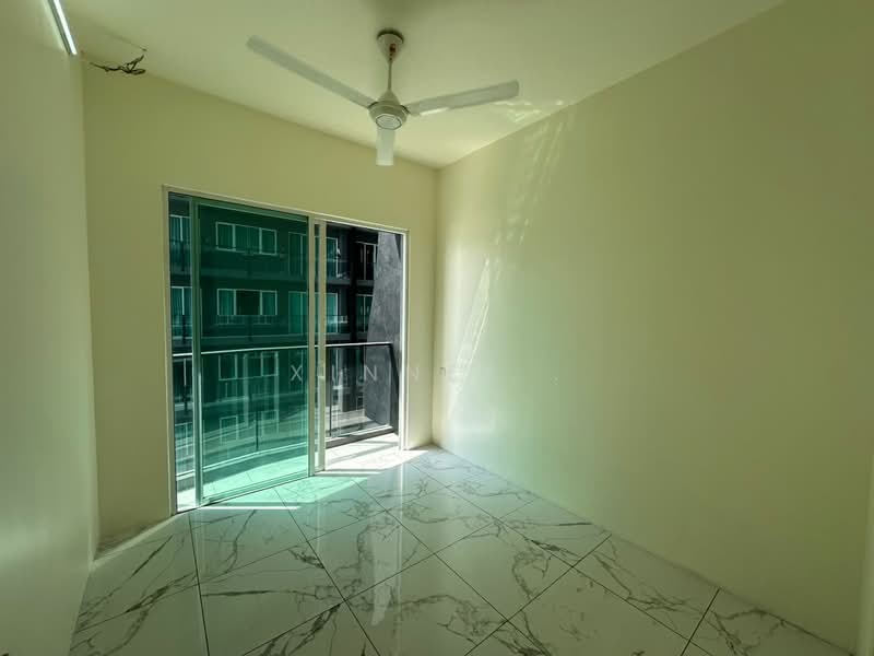 Condominium for Rent at QuayWest Residence - Xinnee . - Balcony - PropertyGuru.com.my