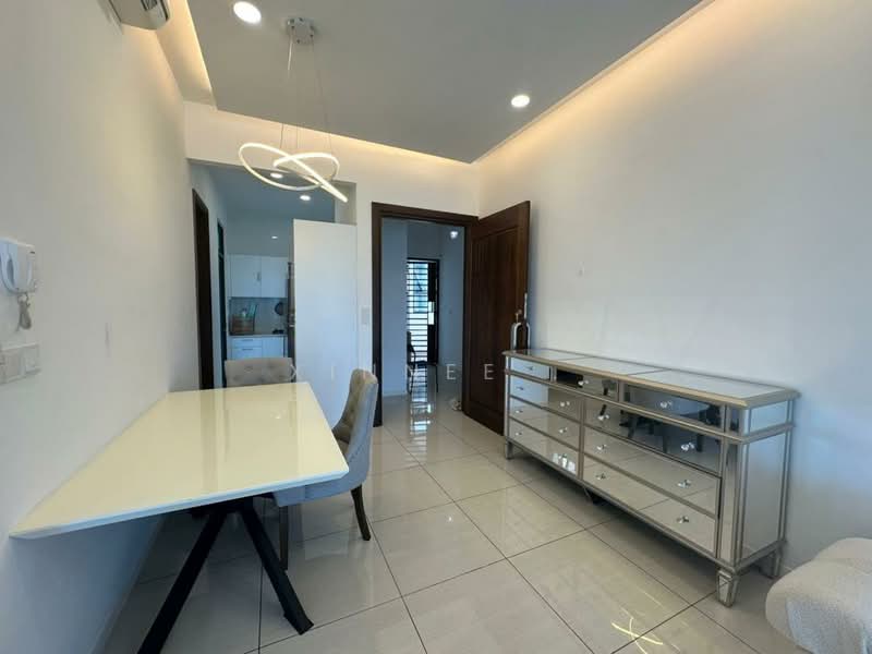 Condominium for Rent at Queens Residences Q2 @ Queens Waterfront - Xinnee . - Dining Room - PropertyGuru.com.my