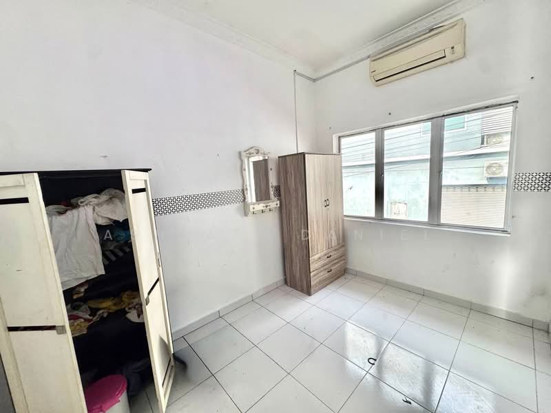 2-storey Terraced House for Sale in Port Klang (Pelabuhan Klang) (Selangor) - Ashraff Daniel - PropertyGuru.com.my