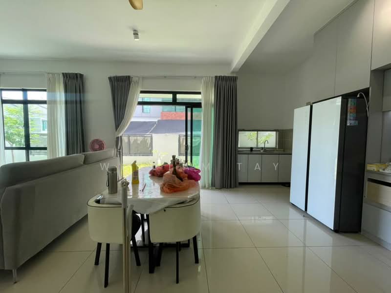 Cluster House for Sale in Gelang Patah (Johor) - William Tay - Living Room - PropertyGuru.com.my