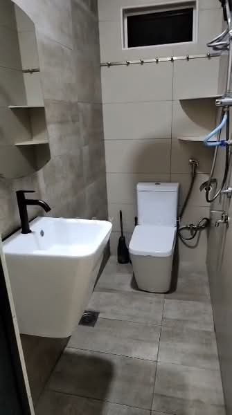 1-storey Terraced House for Rent in Taman Puteri Wangsa (Ulu Tiram) - Jessy Koh - Bathroom - PropertyGuru.com.my