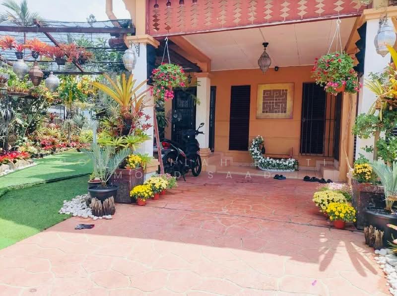 Rumah Teres 2 Tingkat untuk Dijual di Alam Damai (Cheras) - Norfazilah Binti Mohd Saad - Exterior - PropertyGuru.com.my