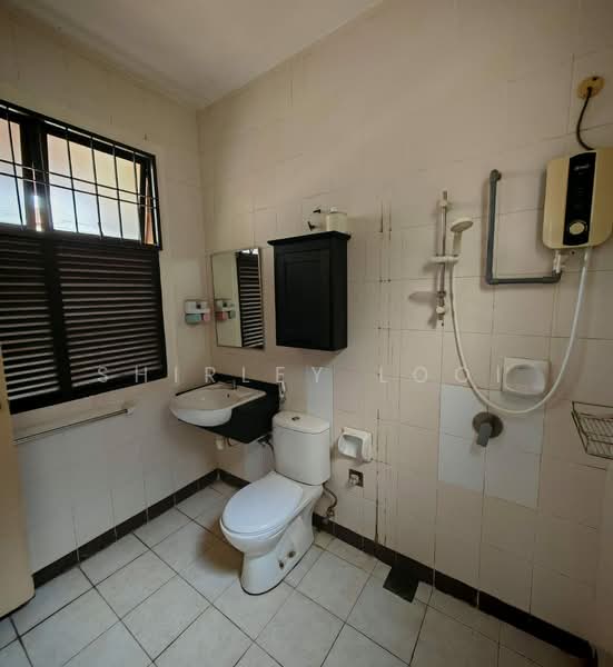 2-storey Terraced House for Sale in Bukit Jelutong (Shah Alam) - Shirley Looi - Bathroom - PropertyGuru.com.my