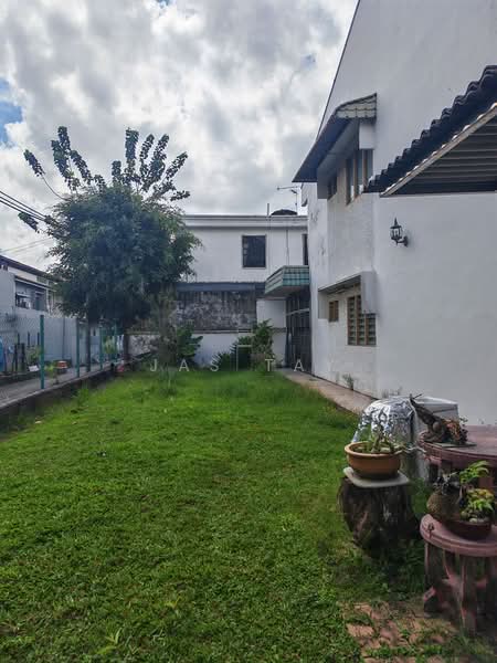 Semi-Detached House for Rent in Taman Sentosa (Johor Bahru) - Jas Tay - Exterior - PropertyGuru.com.my