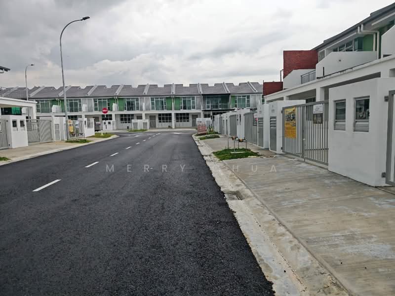 2-storey Terraced House for Rent in Skudai (Johor) - Merry Chua - Exterior - PropertyGuru.com.my