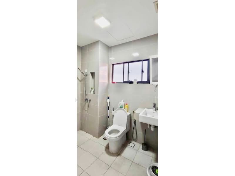 Condominium for Rent at Mirage By The Lake - Kar Hooi - Bathroom - PropertyGuru.com.my