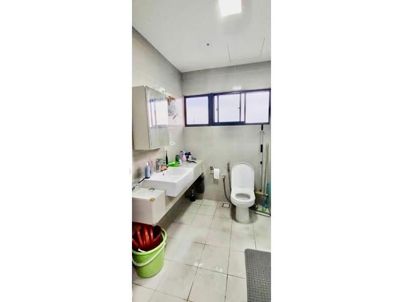 Condominium for Rent at Mirage By The Lake - Kar Hooi - Bathroom - PropertyGuru.com.my