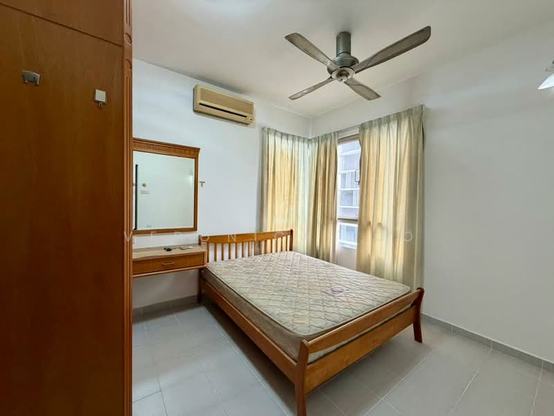 Kondominium untuk Dijual di Gurney Park Condominium - Veronica Boo - Bedroom - PropertyGuru.com.my
