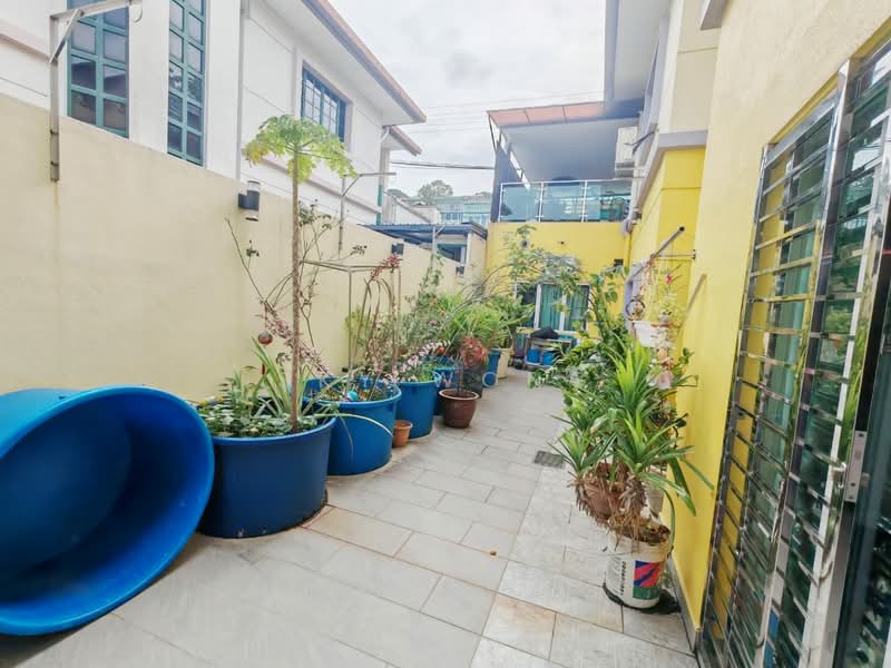 Bungalow for Sale in Taman Bukit Serdang (Seri Kembangan) - Sky Wong - Exterior - PropertyGuru.com.my