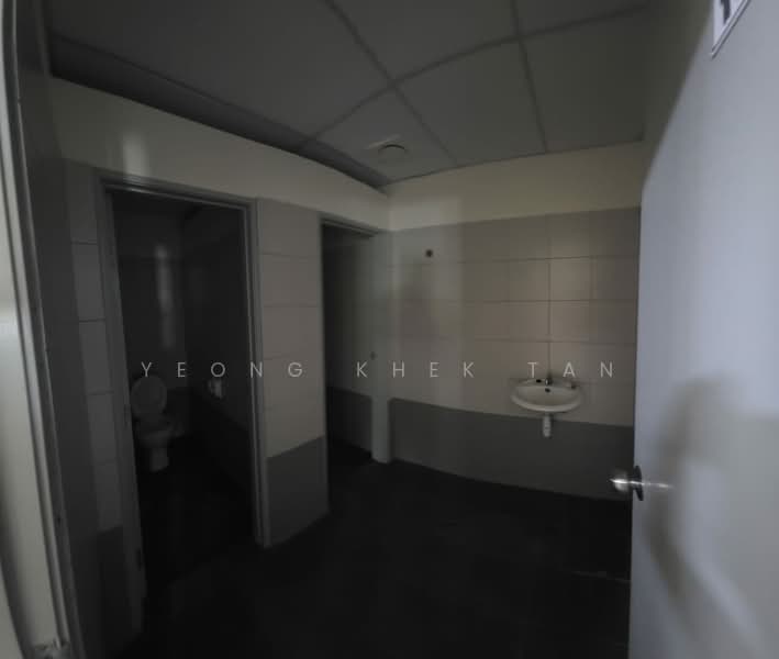 Kilang untuk Disewa di Saujana Rawang (Rawang) - Yeong Khek Tan - Bathroom - PropertyGuru.com.my