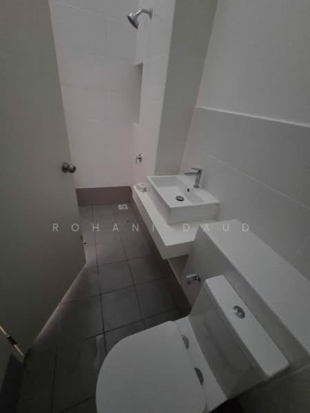 2-storey Terraced House for Rent in Eco Forest (Semenyih) - Rohani Daud - Bathroom - PropertyGuru.com.my