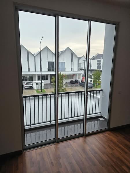 2-storey Terraced House for Rent in Eco Forest (Semenyih) - Rohani Daud - Balcony - PropertyGuru.com.my