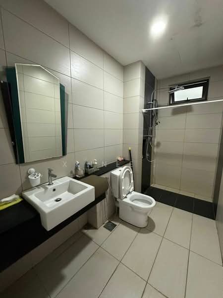 Kondominium untuk Dijual di Marinox Sky Villas - Xinnee . - Bathroom - PropertyGuru.com.my