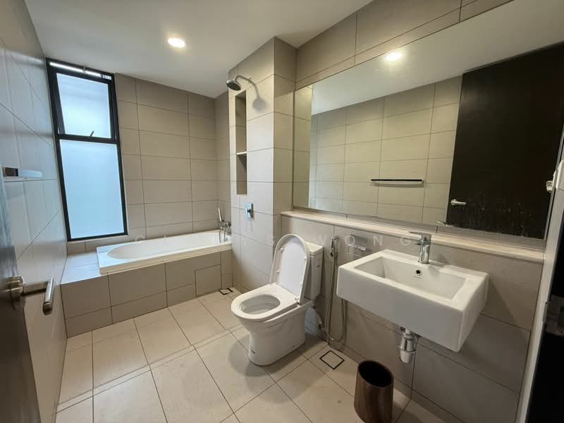 Rumah Teres 2 Tingkat untuk Disewa di Masai (Johor) - Gladys Wong - Bathroom - PropertyGuru.com.my