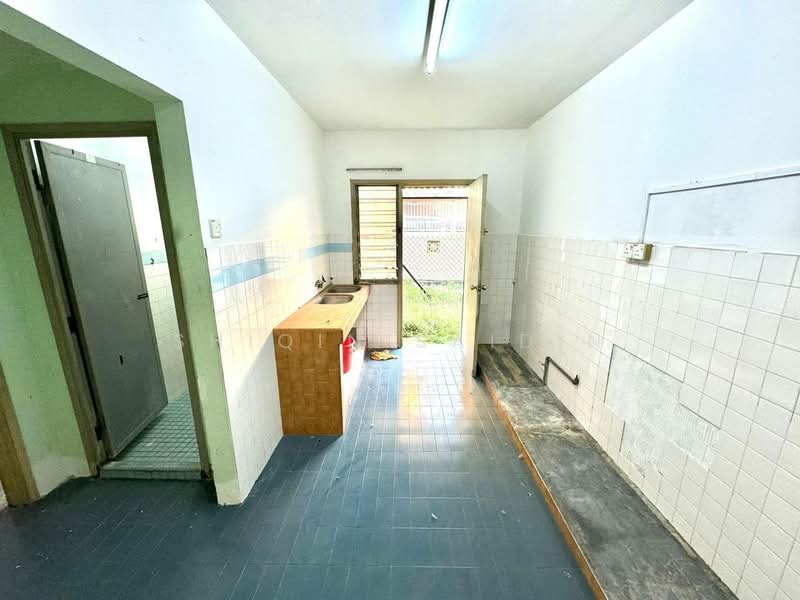 Rumah Teres 2 Tingkat untuk Dijual di Kelana Jaya (Petaling Jaya) - Shiqin Saidin - Kitchen - PropertyGuru.com.my