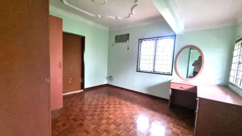 2-storey Terraced House for Sale in SS7 (Petaling Jaya) - Nazrin Hakimin - Bedroom - PropertyGuru.com.my