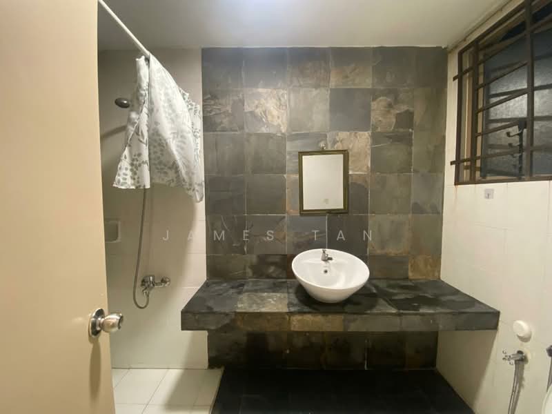 Service Residence for Rent at Ritze Perdana 1 - James Tan - Bathroom - PropertyGuru.com.my
