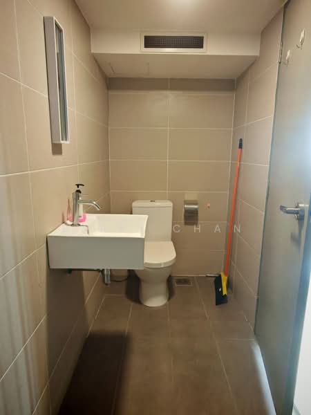 Servis Apartment untuk Disewa di Pinnacle Kelana Jaya - BARRY CHAN - Bathroom - PropertyGuru.com.my