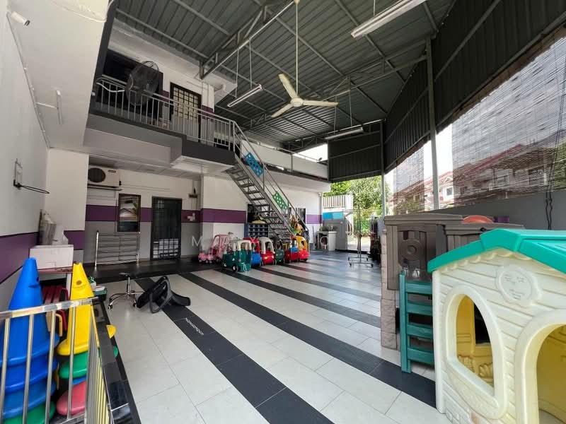 Rumah Teres 2 Tingkat untuk Dijual di Taman Mount Austin (Tebrau) - Max Loh - Interior - PropertyGuru.com.my