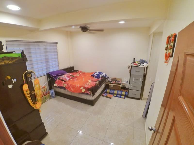 Bungalow for Sale in Semenyih (Selangor) - Norfazilah Binti Mohd Saad - Bedroom - PropertyGuru.com.my