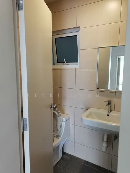 Condominium for Sale at The Holmes 1 - KINKI CHAN - Bathroom - PropertyGuru.com.my