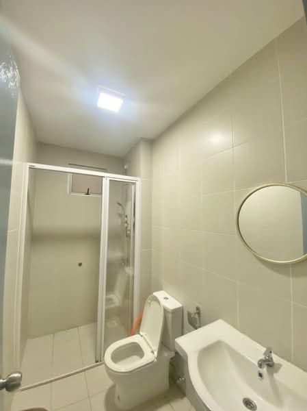Service Residence for Rent at Meridin Bayvue Serviced Apartment - Chew Ping - PropertyGuru.com.my