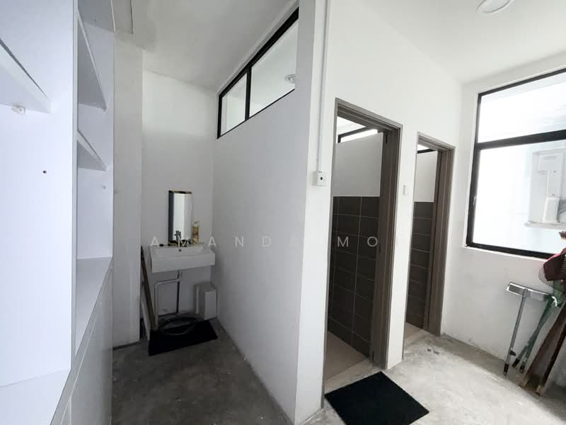 Kedai / Pejabat untuk Disewa di Johor Bahru (Johor) - Amanda Moi - PropertyGuru.com.my