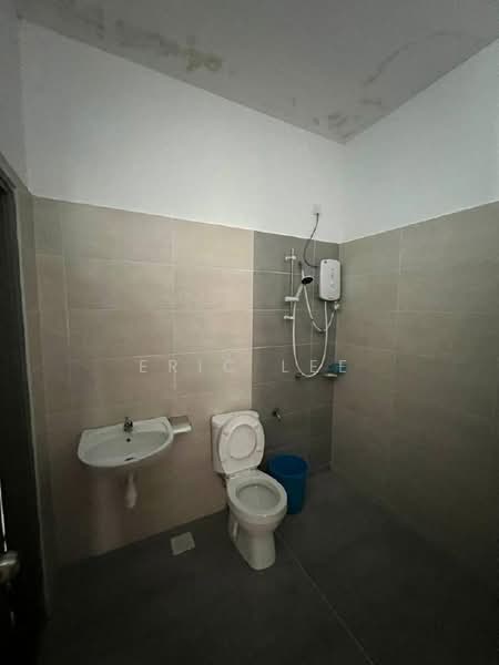 Cluster House for Sale in Taman Mutiara Mas (Skudai) - Eric Lee - Bathroom - PropertyGuru.com.my