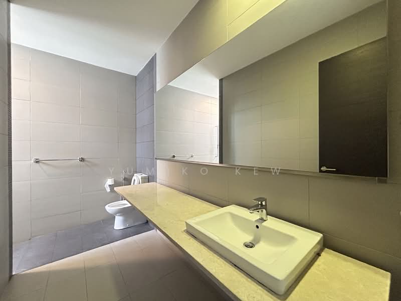 3-storey Terraced House for Sale in The Mansions (Desa Parkcity) - Yumiko Kew - Bathroom - PropertyGuru.com.my