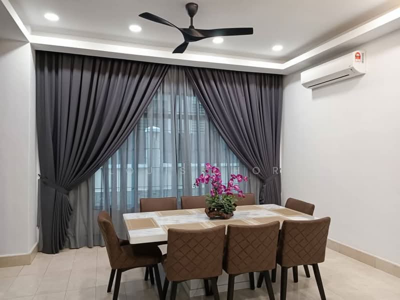 Semi-Detached House for Rent in Kota Kemuning (Shah Alam) - Louis Chor - Dining Room - PropertyGuru.com.my