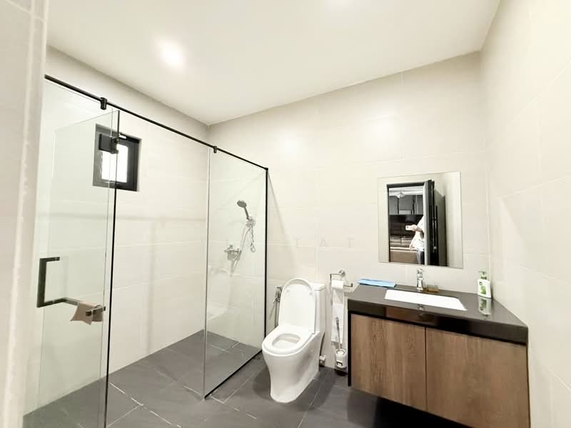 Rumah Teres 2.5 Tingkat untuk Dijual di Taman Sutera Utama (Skudai) - Yik Tat - PropertyGuru.com.my