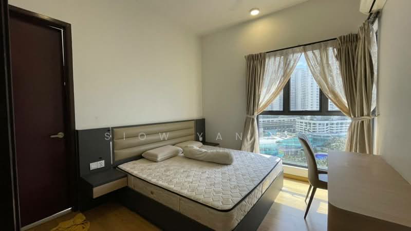 Kondominium untuk Disewa di Royal Strand @ Country Garden Danga Bay - Siow Yan Er - Bedroom - PropertyGuru.com.my